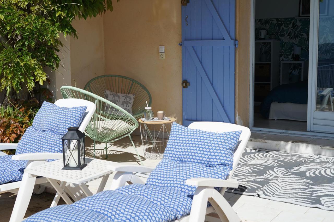 Les Volets Bleus Hotell Spéracèdes Exteriör bild